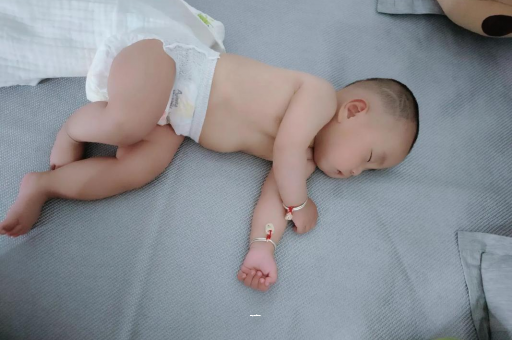 敦煌宝宝发烧可以吹空调吗